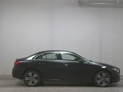 Schwarz Gebraucht 2022 Mercedes A220 Progressive Limousine | 24.980 € (Fairer Preis)