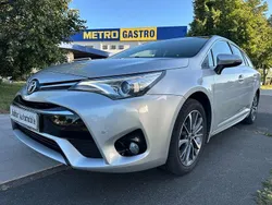 Silber Gebraucht 2016 Toyota Avensis Business Edition Limousine | 11.800 € (Guter Preis)