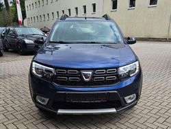 Blau Gebraucht 2019 Dacia Sandero Celebration Kleinwagen | 9.990 € (Fairer Preis)