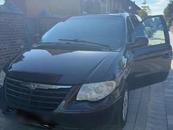 Schwarz Gebraucht 2007 Chrysler Grand Voyager Van / Kleinbus | 2.500 € (Etwas zu teuer)