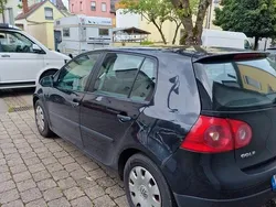 Schwarz Gebraucht 2003 VW Golf IV Trendline Kombi | 1.599 € (Fairer Preis)