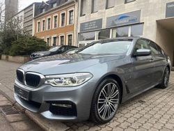 Blau Gebraucht 2017 BMW 530e M Sport Limousine | 21.700 €