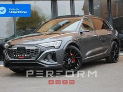Grau Gebraucht 2023 Audi Q8 e-tron S-Line SUV | 53.000 € (Guter Preis)