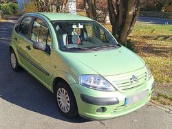 Grün Gebraucht 2002 Citroën C3 Kleinwagen | 550 € (Superpreis)