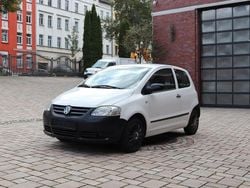 Weiß Gebraucht 2010 VW Fox Basis Kleinwagen | 990 € (Guter Preis)