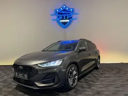 Grau Gebraucht 2022 Ford Focus ST-Line Kombi | 19.480 € (Guter Preis)