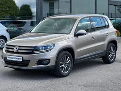 Beige Gebraucht 2016 VW Tiguan Trendline SUV | 13.900 € (Superpreis)