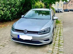 Silber Gebraucht 2019 VW Golf VII Kombi | 14.600 € (Guter Preis)