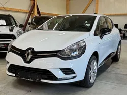Weiß Gebraucht 2017 Renault Clio IV LIMITED Kleinwagen | 8.790 € (Fairer Preis)