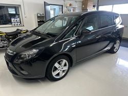 Schwarz Gebraucht 2012 Opel Zafira Tourer Innovation Van / Kleinbus | 4.570 € (Fairer Preis)