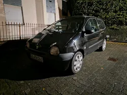 Schwarz Gebraucht 2006 Renault Twingo Kleinwagen | 1.699 €