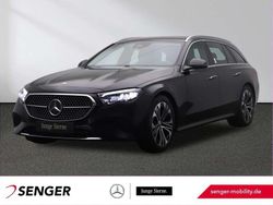 Lack obsidianschwarz Gebraucht 2024 Mercedes E220 Avantgarde Kombi | 44.570 € (Superpreis)