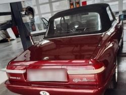 Rot Gebraucht 1992 Alfa Romeo Spider Cabrio | 20.500 €