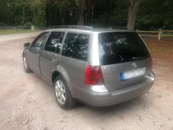Grau Gebraucht 2004 VW Golf IV Kombi | 2.499 € (Fairer Preis)