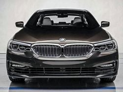 Andere farben Gebraucht 2018 BMW 540 Luxury Line Kombi | 26.900 € (Guter Preis)
