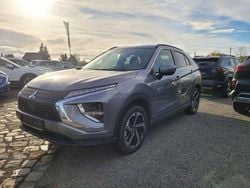 Grau Gebraucht 2021 Mitsubishi Eclipse Cross Basis SUV | 19.800 € (Superpreis)