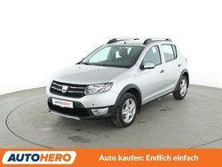 Grau Gebraucht 2016 Dacia Sandero Prestige Kleinwagen | 11.490 € (Etwas zu teuer)