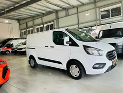 Frozen white Gebraucht 2018 Ford Transit Custom Trend Van / Kleinbus | 14.900 € (Superpreis)