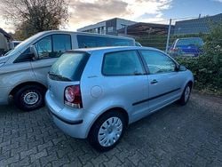 Silber Gebraucht 2006 VW Polo Kleinwagen | 2.100 € (Guter Preis)