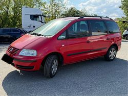 Rot Gebraucht 2003 VW Sharan Van / Kleinbus | 1.690 € (Guter Preis)
