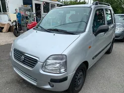 Silber Gebraucht 2001 Suzuki Wagon R Kleinwagen | 1.000 €