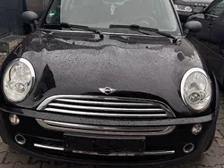 Schwarz Gebraucht 2005 Mini Cooper Kleinwagen | 2.500 €