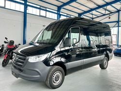 Schwarz Neu 2025 Mercedes Sprinter Van | 54.900 €