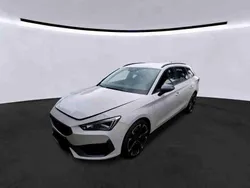 Candy weiss Gebraucht 2021 Cupra Leon Kombi | 21.440 € (Fairer Preis)