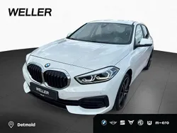 Weiß Gebraucht 2022 BMW 118 Advantage Kleinwagen | 21.990 € (Fairer Preis)
