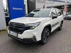 Weiß Gebraucht 2025 Subaru Forester Exclusive+ SUV | 41.450 € (Fairer Preis)