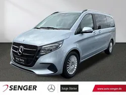 Silber Gebraucht 2024 Mercedes V300 Style Van / Kleinbus | 70.450 € (Teuer)