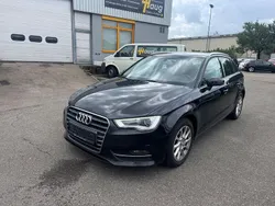 Schwarz Gebraucht 2014 Audi A3 Sportback Attraction Limousine | 7.890 € (Fairer Preis)