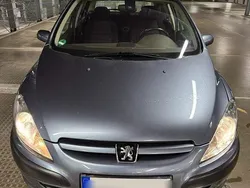 Grau Gebraucht 2004 Peugeot 307 Kleinwagen | 1.400 € (Fairer Preis)