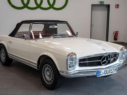 Weiß Gebraucht 1965 Mercedes 230 Cabrio | 172.990 €