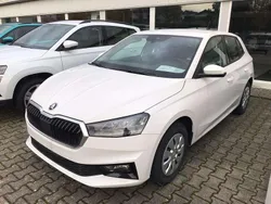 Candyweiss Gebraucht 2023 Skoda Fabia Ambition Kleinwagen | 16.990 € (Fairer Preis)
