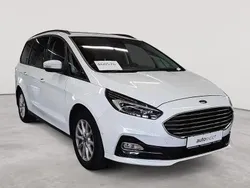 Frostweiß Gebraucht 2022 Ford Galaxy Van / Kleinbus | 18.990 €