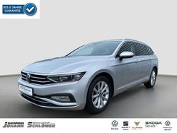 Reflexsilber Gebraucht 2021 VW Passat Elegance Kombi | 27.900 €