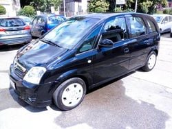 Schwarz Gebraucht 2008 Opel Meriva Catch Me Van / Kleinbus | 4.995 € (Teuer)