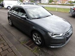 Monsungrau metallic Gebraucht 2015 Audi A3 Ambition Kleinwagen | 10.690 € (Fairer Preis)