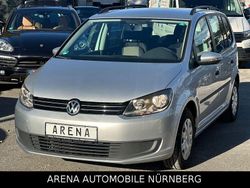 Silber Gebraucht 2014 VW Touran Van / Kleinbus | 5.999 € (Fairer Preis)