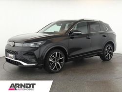 Deep black perleffekt Gebraucht 2025 VW Tiguan R-line SUV | 42.784 € (Fairer Preis)
