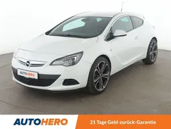 Weiß Gebraucht 2015 Opel Astra GTC Basis Coupé | 12.950 €