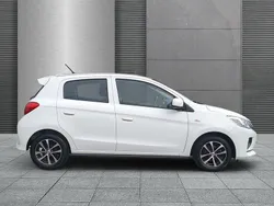 Weiß Gebraucht 2021 Mitsubishi Space Star Spirit | 10.130 € (Guter Preis)