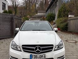 Weiß Gebraucht 2014 Mercedes C250 AMG line Limousine | 14.250 € (Superpreis)