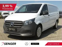 Weiß Gebraucht 2024 Mercedes Vito Van / Kleinbus | 33.142 € (Guter Preis)