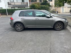 Grau Gebraucht 2016 VW Golf VII Limousine | 7.700 € (Etwas zu teuer)