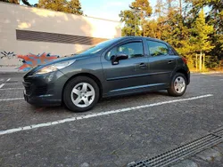 Grau Gebraucht 2009 Peugeot 207 Limousine | 3.200 € (Etwas zu teuer)