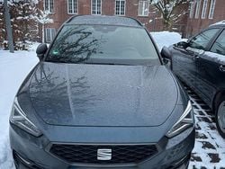 Grau Gebraucht 2020 Seat Leon ST FR Kombi | 16.000 € (Guter Preis)