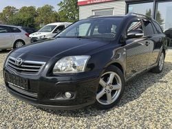Schwarz Gebraucht 2006 Toyota Avensis Sol Kombi | 2.499 € (Fairer Preis)