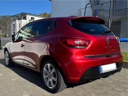 Rot Gebraucht 2018 Renault Clio IV LIMITED Kleinwagen | 10.555 € (Teuer)
